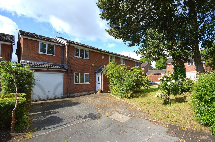 Images for Leeside, Stockport, SK4