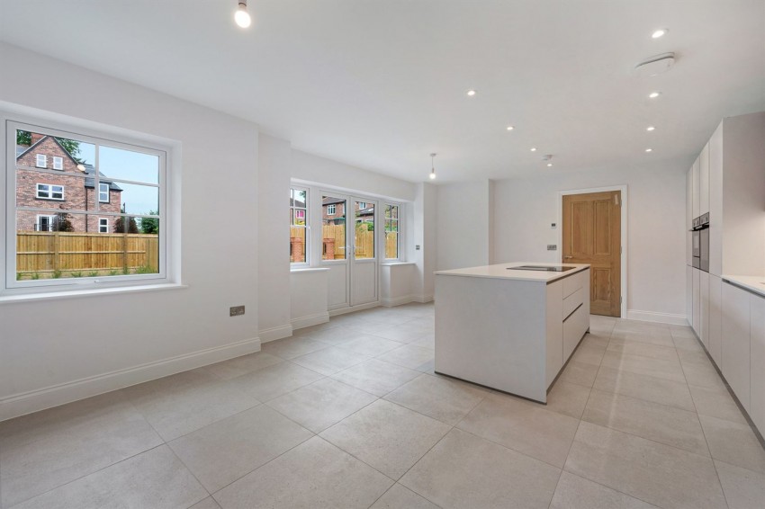 Images for Dane Road, Sale, M33