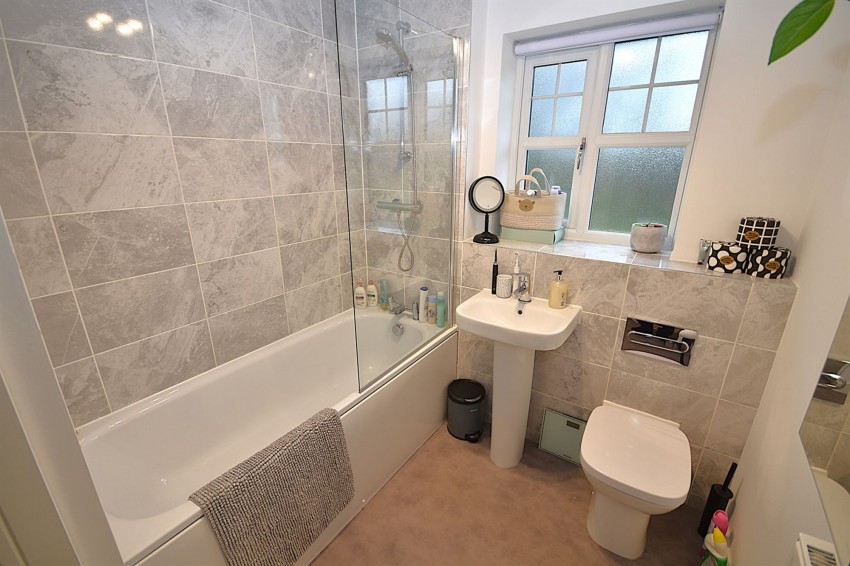 Images for Atkinson Drive, Macclesfield, SK10