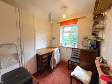 Images for Broad Road, Sale, M33