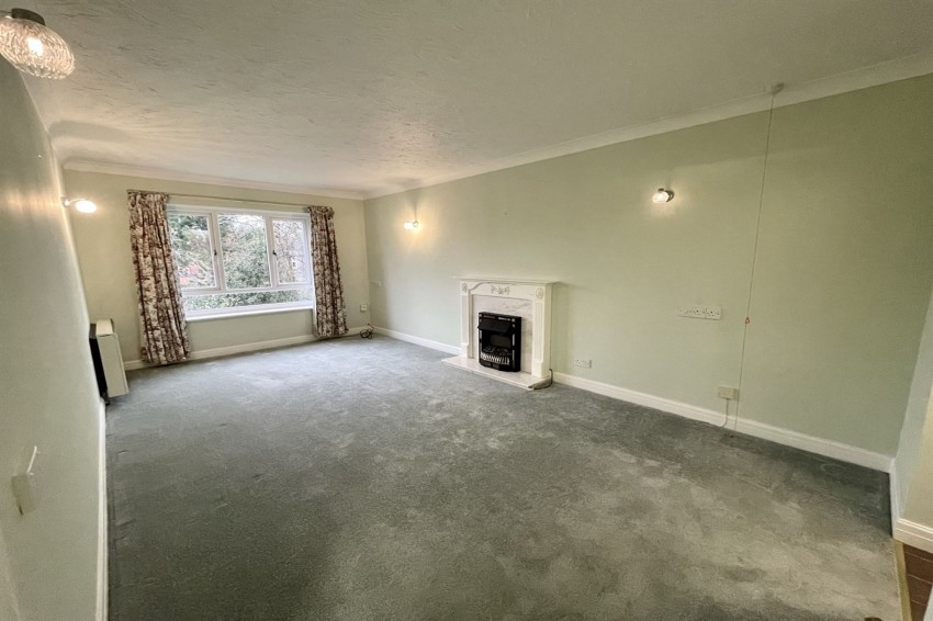 Images for Grove Avenue, Canterbury Grange, SK9