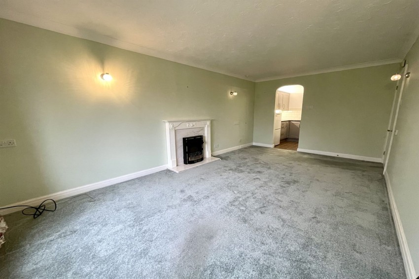 Images for Grove Avenue, Canterbury Grange, SK9