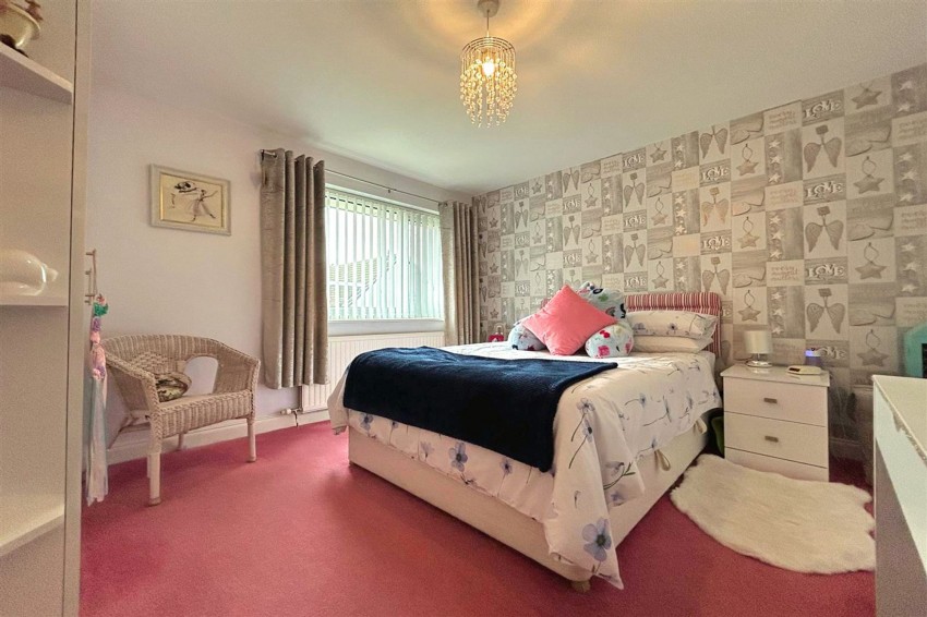 Images for Old Well Walk, Sale, M33