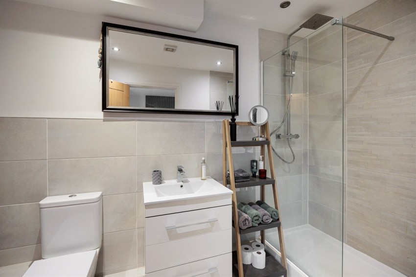 Images for Christleton Road, New House, CH3