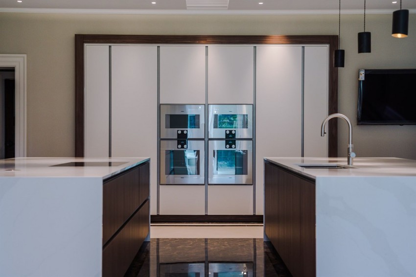 Images for Broadway, Hale, WA15