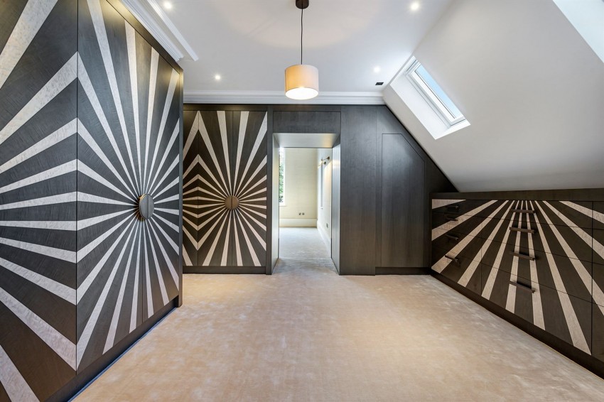 Images for Broadway, Hale, WA15