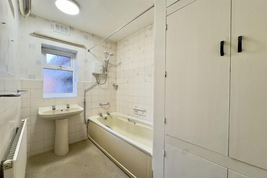 Images for Glenfield Drive, Poynton, SK12