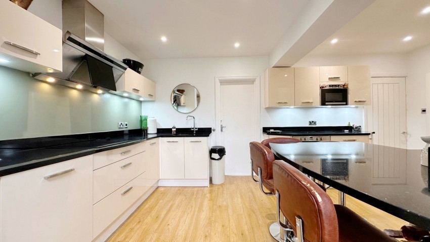 Images for Oak Grove, Poynton, SK12