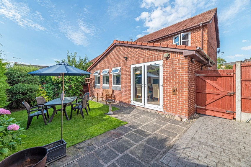 Images for Waterside Drive, Frodsham, WA6