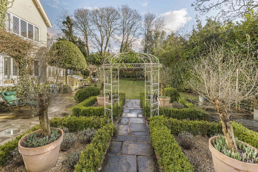 Images for Park Avenue, Hale, WA15