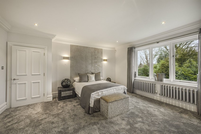 Images for 3 Theobald Road, Bowdon, WA14