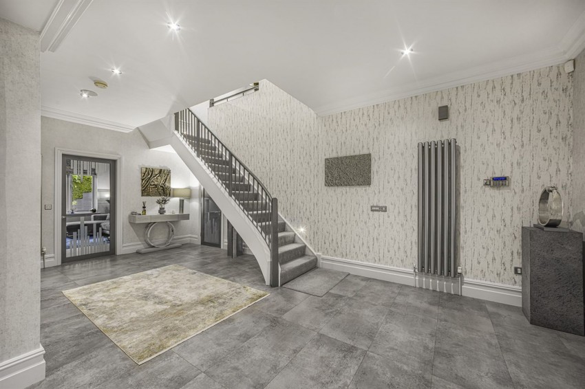 Images for 3 Theobald Road, Bowdon, WA14