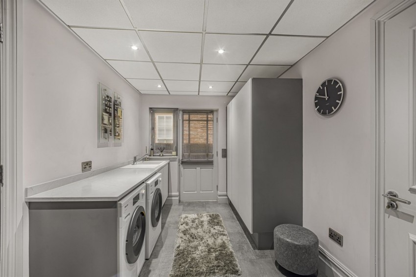 Images for 3 Theobald Road, Bowdon, WA14