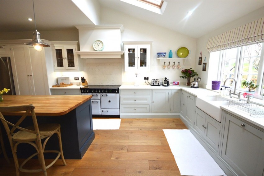 Images for King Street, Woodford, SK7