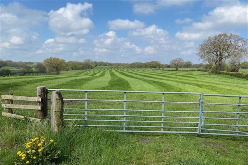 Images for King Street, Woodford, SK7