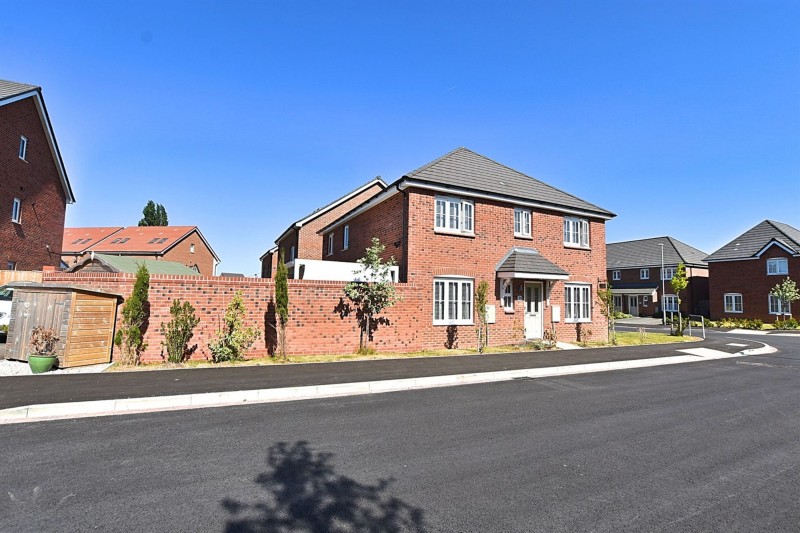James Walker Drive, Holmes Chapel, CW4