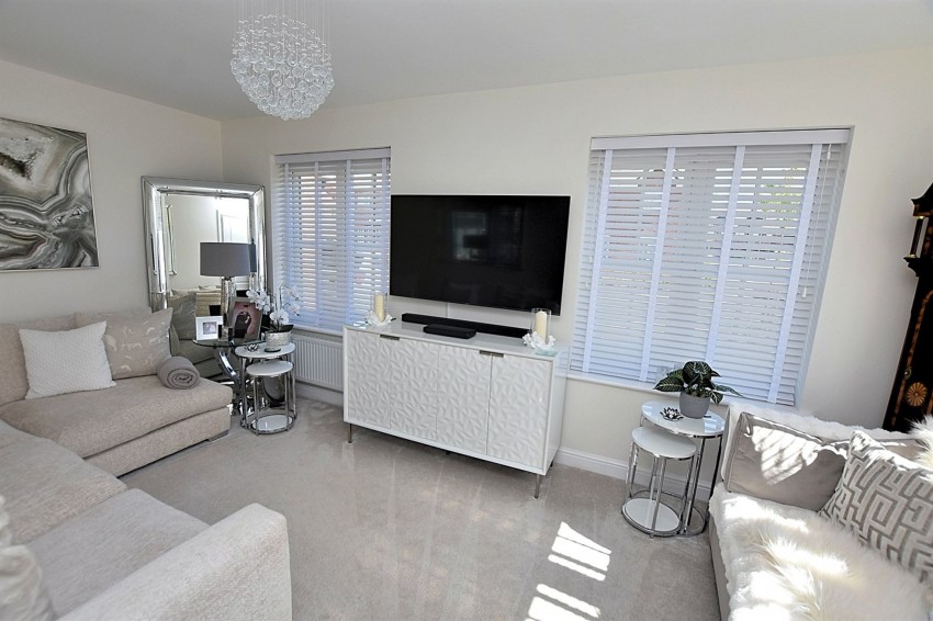 Images for James Walker Drive, Holmes Chapel, CW4