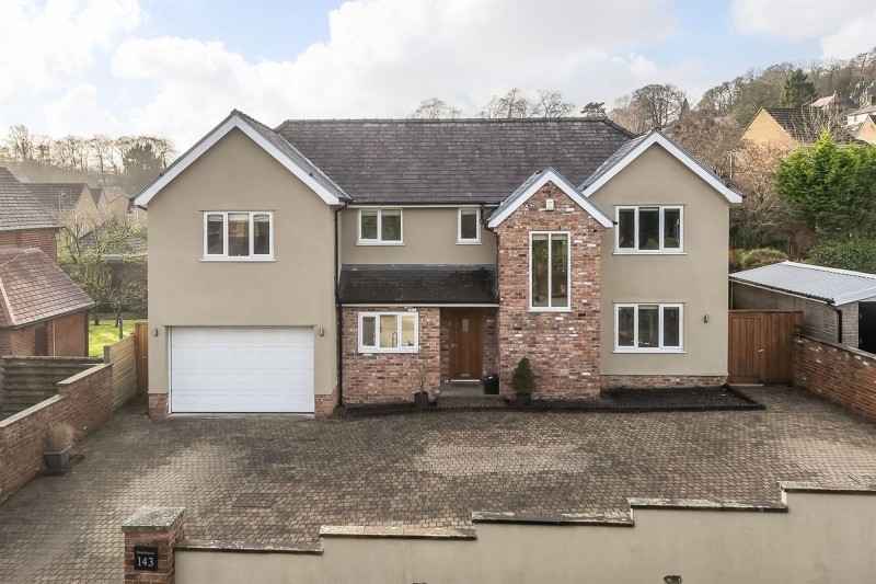 Lightwood Road, Buxton, SK17