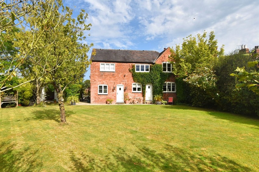 Images for Walnut Tree Lane, Bradwall, CW11