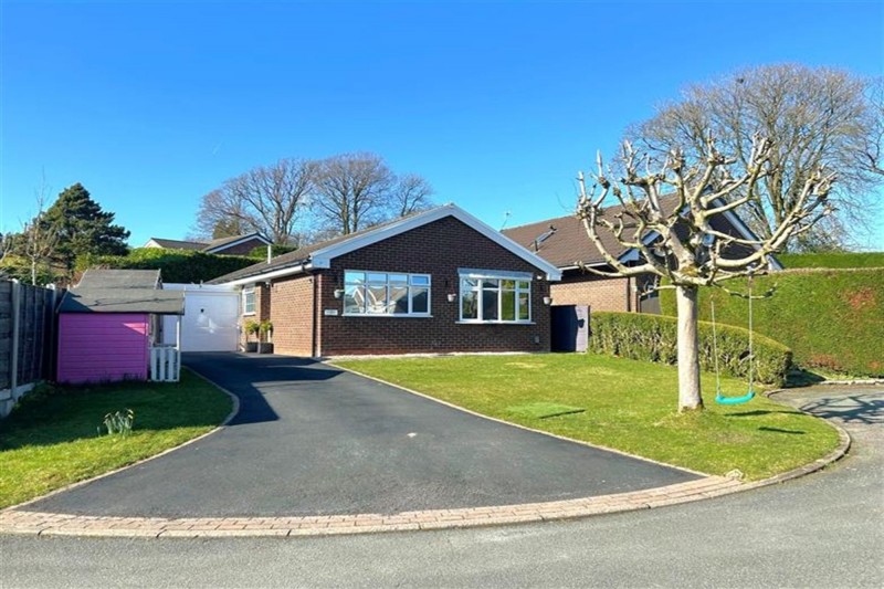 Lanreath Close, Macclesfield, SK10