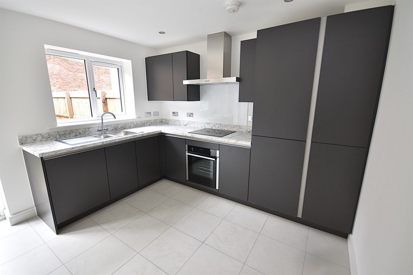 Images for Knotting Road, Macclesfield, SK11