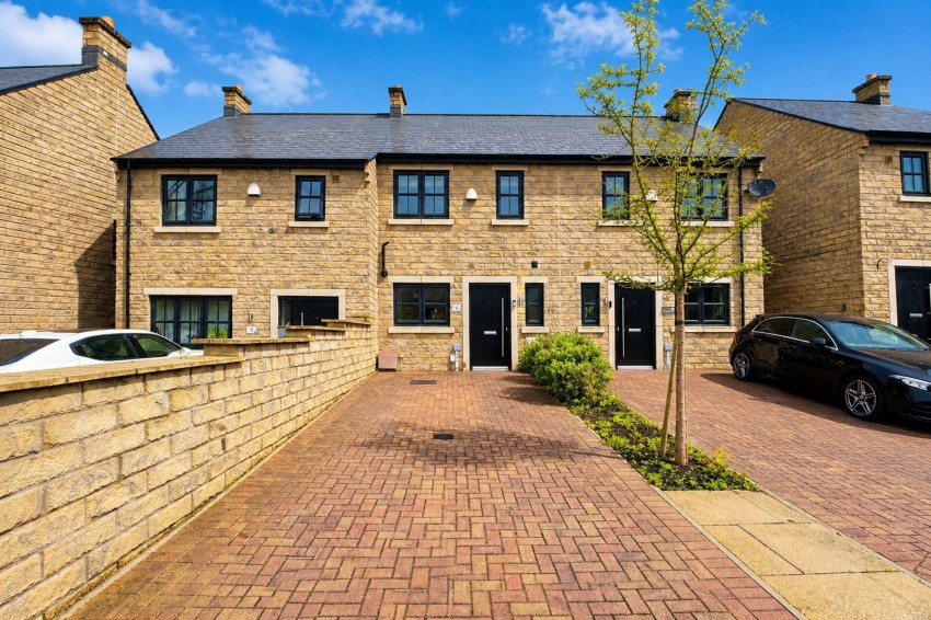 Images for Hawkshead Road, Glossop, SK13
