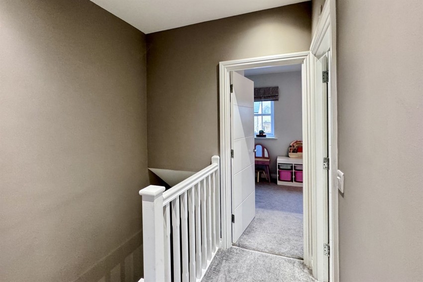 Images for Hawkshead Road, Glossop, SK13