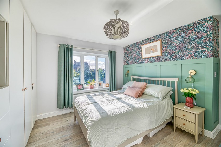 Images for Hayes Crescent, Frodsham, WA6