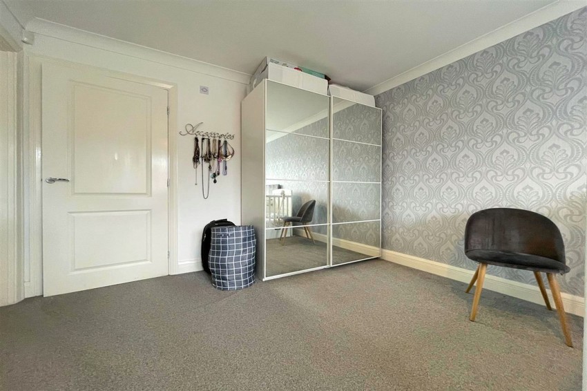 Images for Waterside, Sale, M33