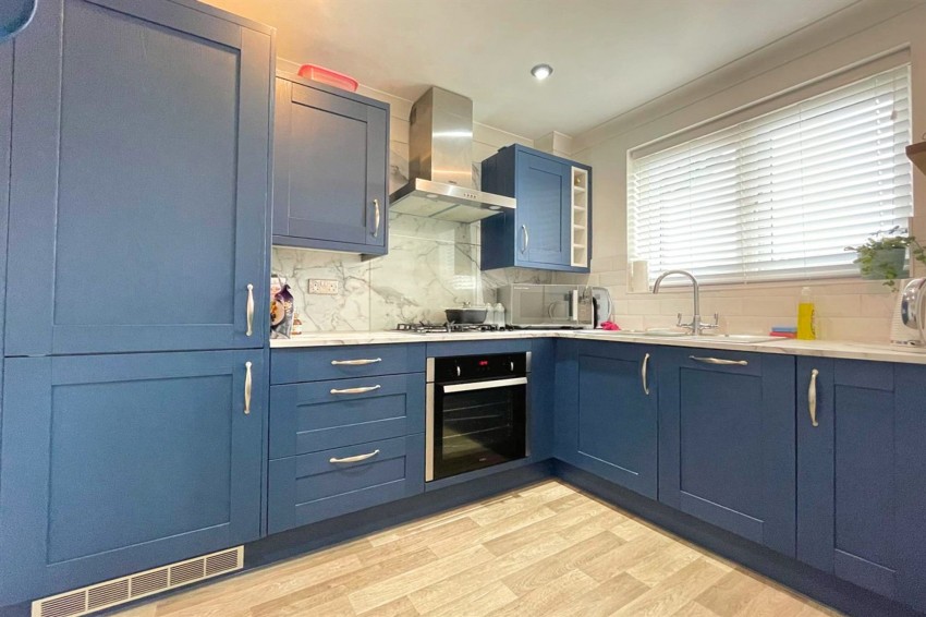 Images for Waterside, Sale, M33