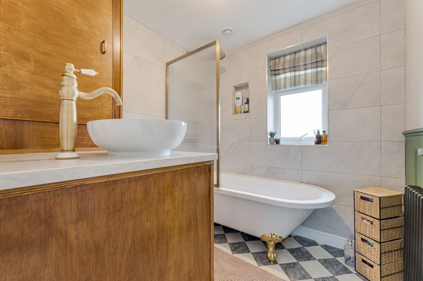 Images for Dunmow Road, Thelwall, WA4