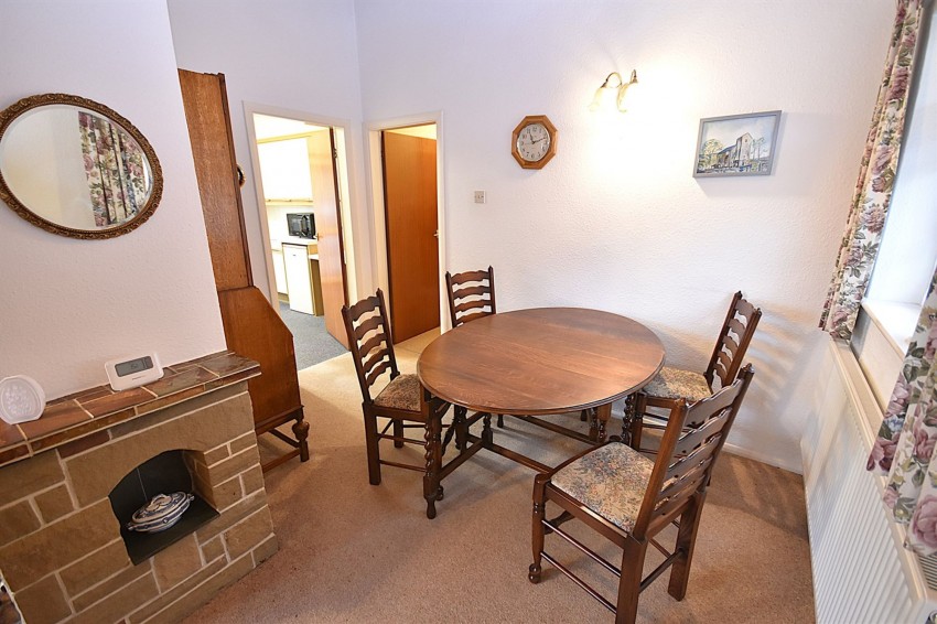 Images for Fitzwilliam Avenue, Sutton, SK11