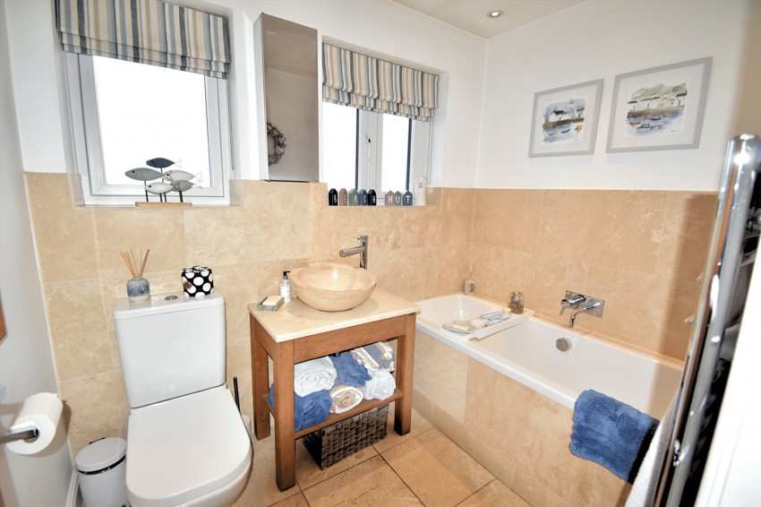 Images for Linglongs Avenue, Whaley Bridge, SK23