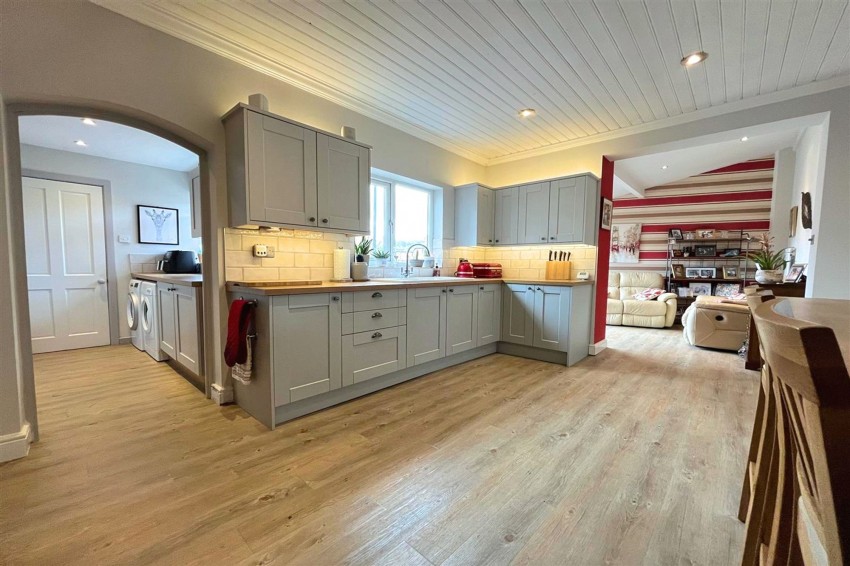 Images for Glebelands Road, Sale, M33