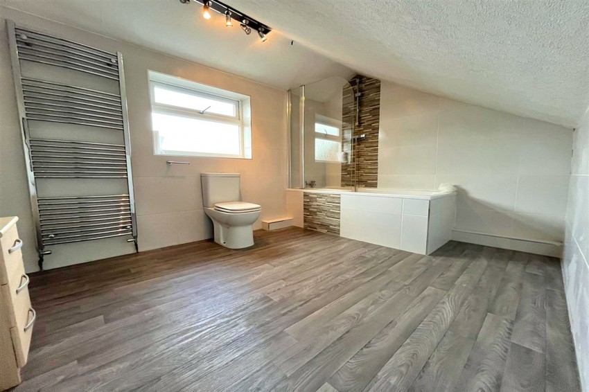 Images for Glebelands Road, Sale, M33