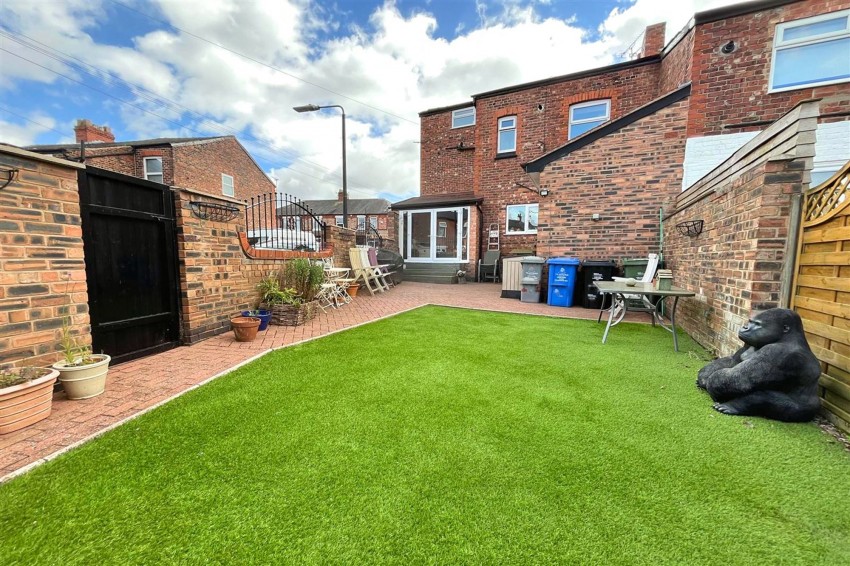 Images for Glebelands Road, Sale, M33