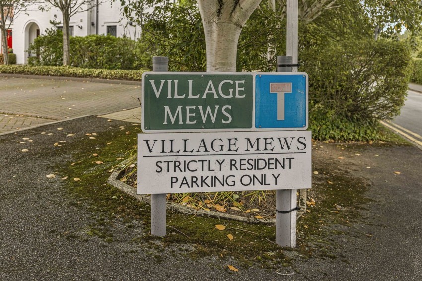 Images for Shirleys Drive, Prestbury, SK10