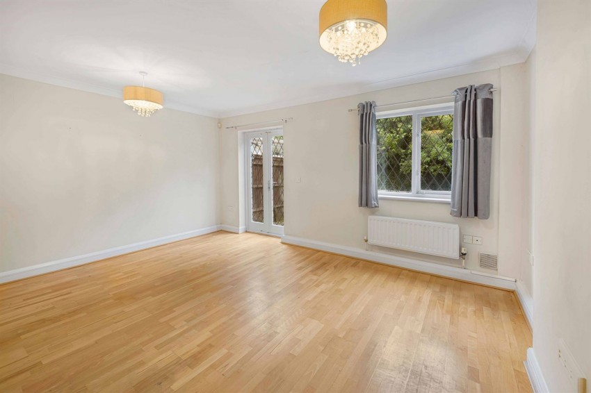 Images for Shirleys Drive, Prestbury, SK10