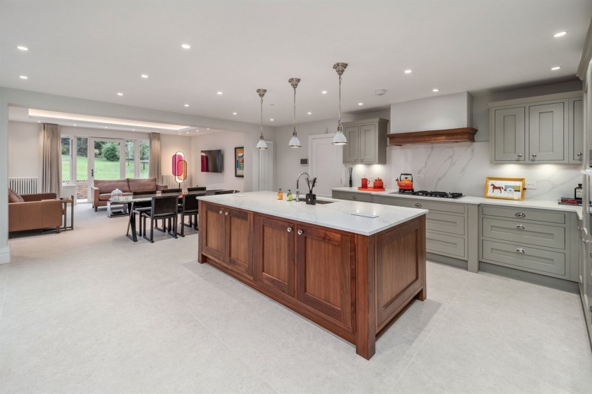 Images for 19 Bradgate Road, Altrincham, WA14