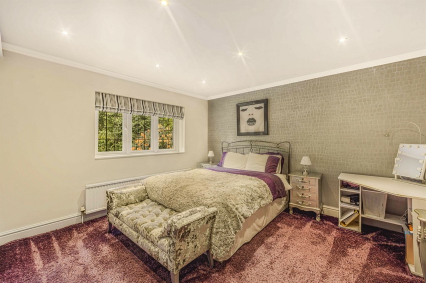 Images for Delahays Drive, Hale, WA15