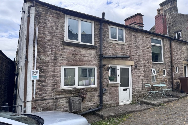 Terrace Road, Chapel-En-Le-Frith, SK23