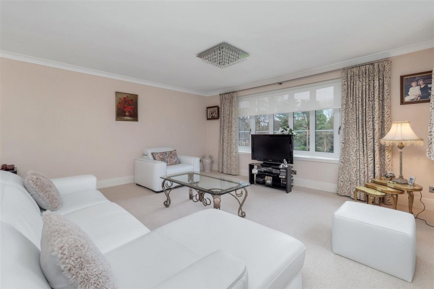 Images for Castle Hill Court, Prestbury, SK10