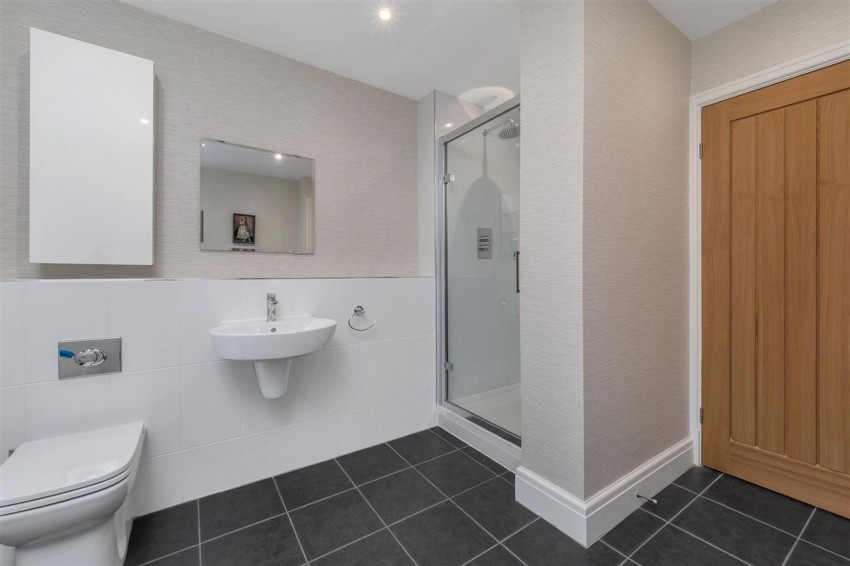 Images for Castle Hill Court, Prestbury, SK10