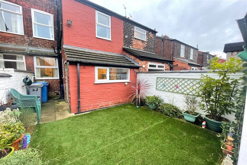 Images for Meadows Road, Sale, M33