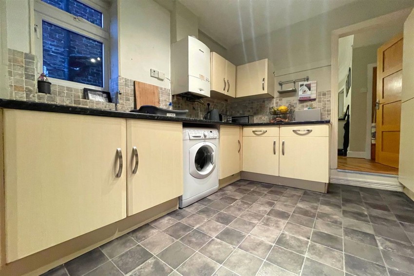 Images for Meadows Road, Sale, M33