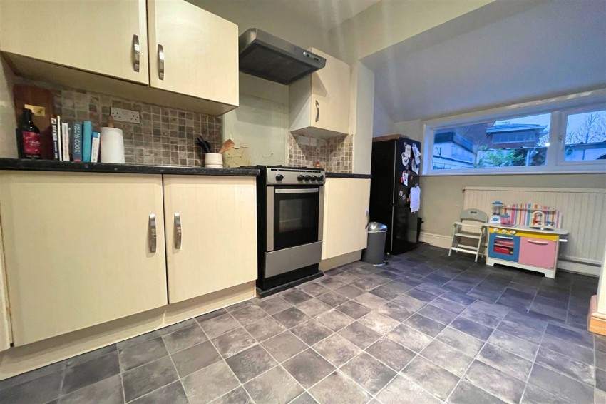 Images for Meadows Road, Sale, M33