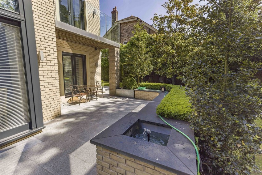 Images for Hale Road, Hale, WA15