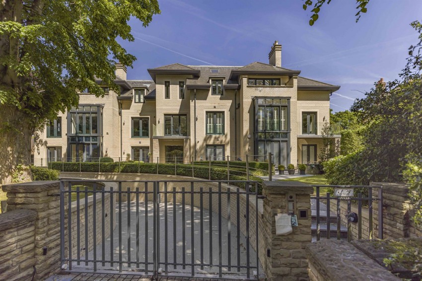 Images for Hale Road, Hale, WA15