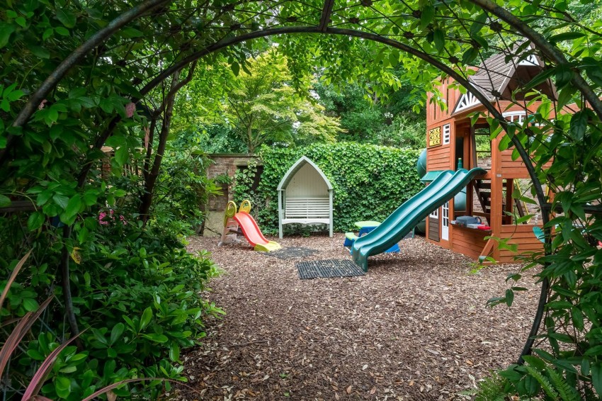 Images for Green Walk, Bowdon, WA14