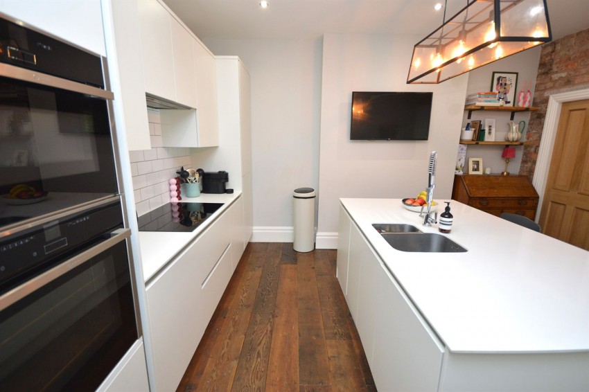 Images for Heaton Moor Road, The Surgery, SK4